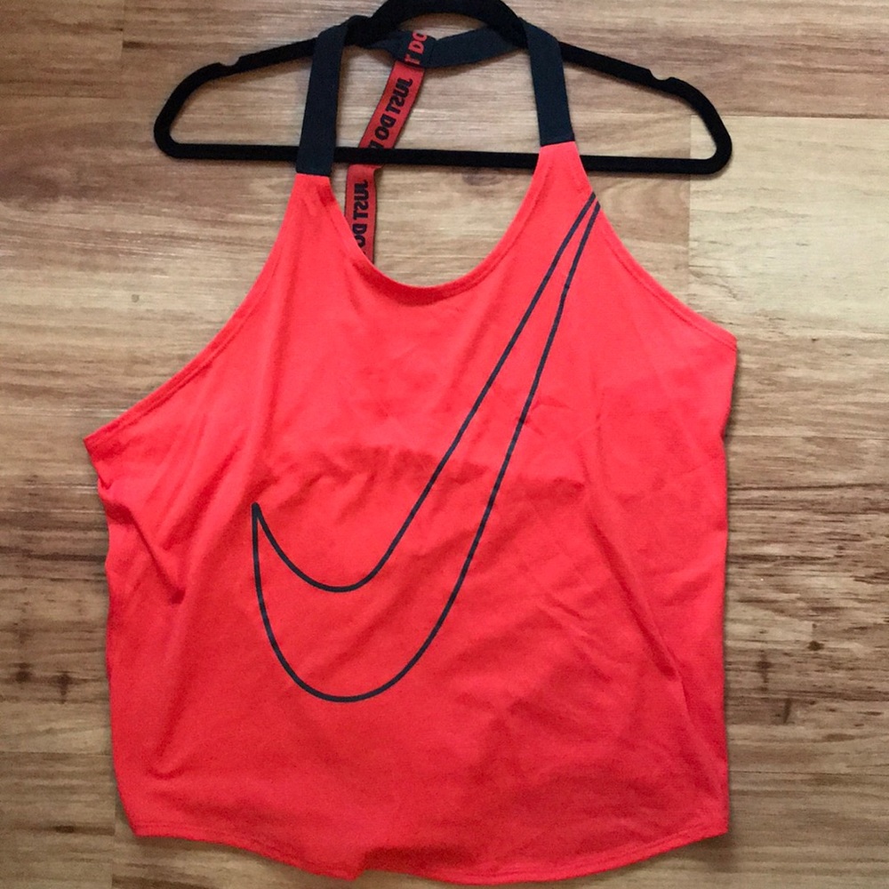 Nike Work out training tank top low back